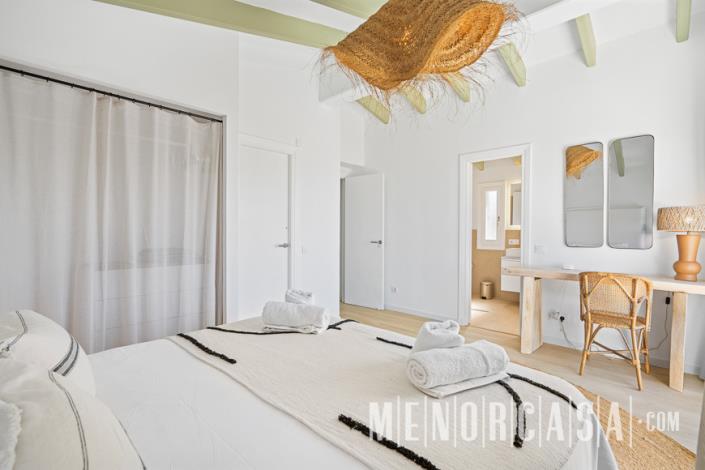 Image No.6-4 Bed Villa / Detached for sale