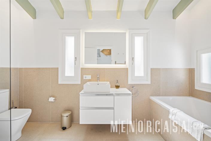 Image No.7-4 Bed Villa / Detached for sale