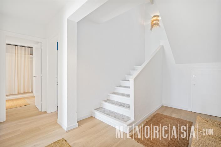 Image No.18-4 Bed Villa / Detached for sale