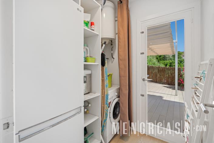 Image No.19-4 Bed Villa / Detached for sale