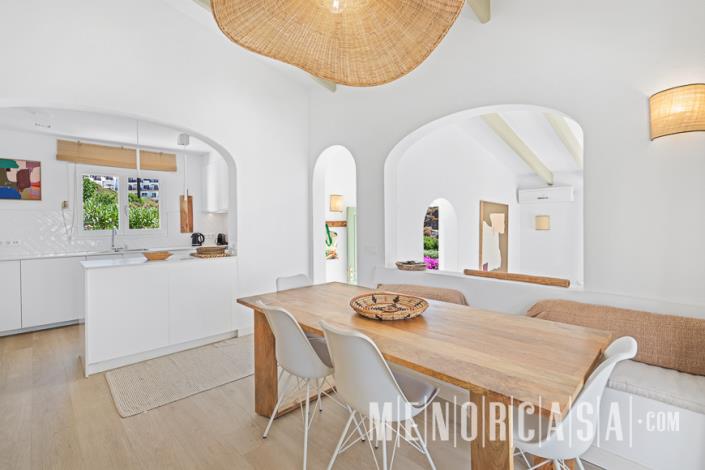 Image No.26-4 Bed Villa / Detached for sale