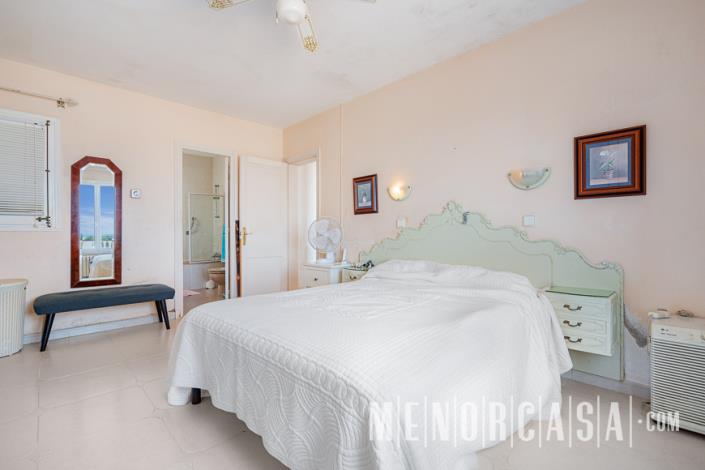 Image No.28-3 Bed Chalet for sale