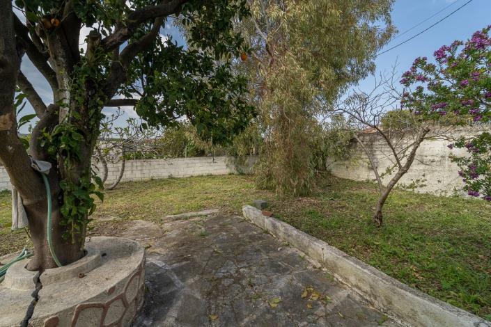 Image No.8-2 Bed Village House for sale