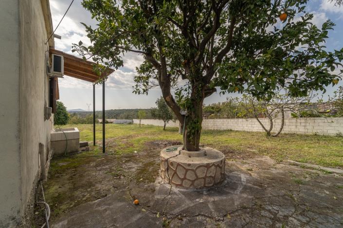 Image No.7-2 Bed Village House for sale