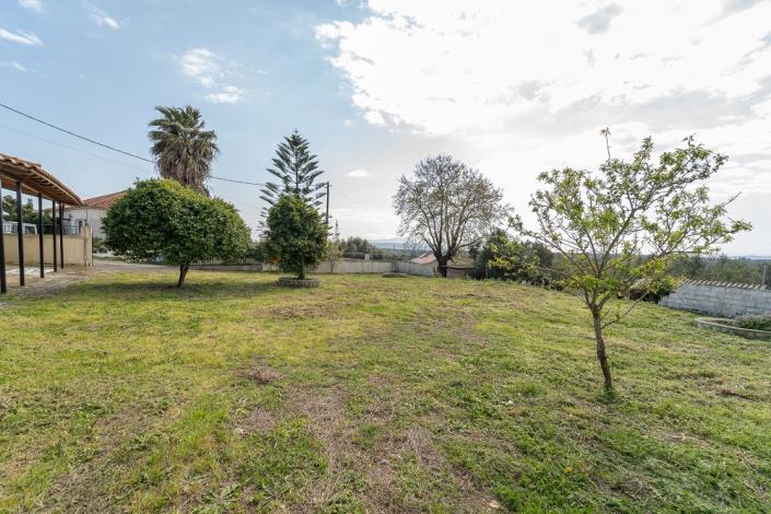 Image No.11-2 Bed Village House for sale