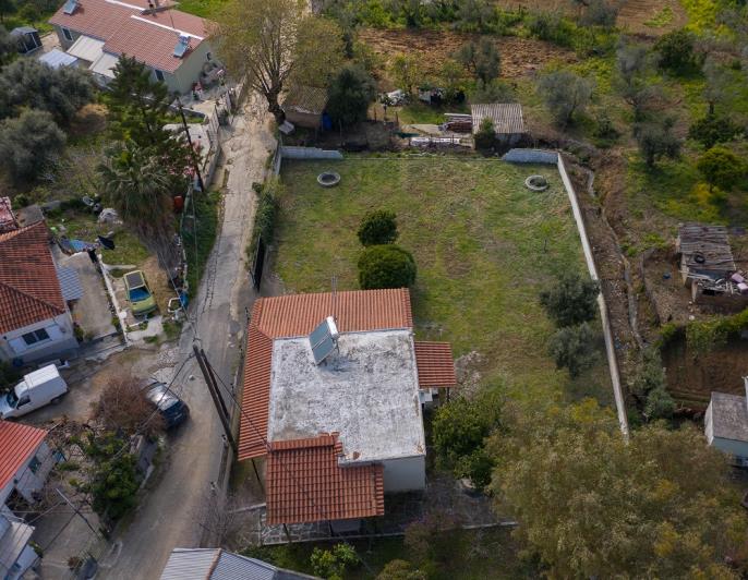 Image No.27-2 Bed Village House for sale