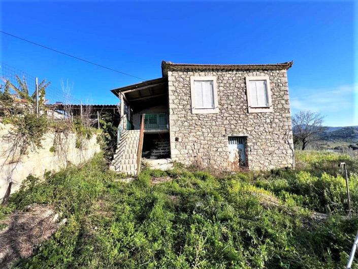Image No.1-Chalet de 2 chambres à vendre à Pylos