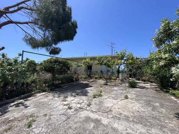 Image No.3-3 Bed House for sale