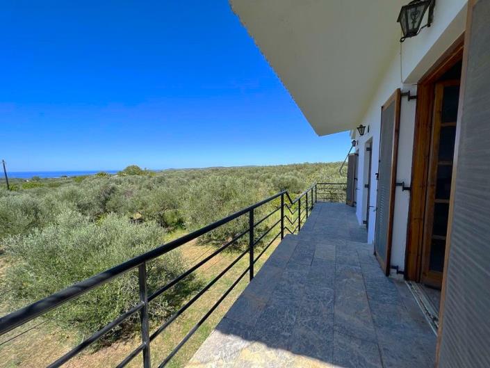 Image No.17-2 Bed House for sale