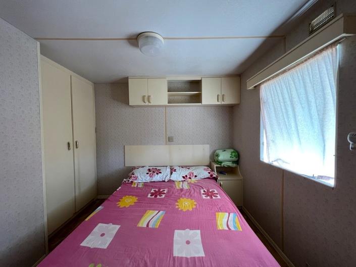 Image No.10-Caravane de 2 chambres à vendre à Pylos