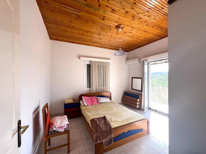 Image No.15-2 Bed House for sale