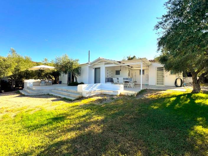 Image No.4-2 Bed Bungalow for sale