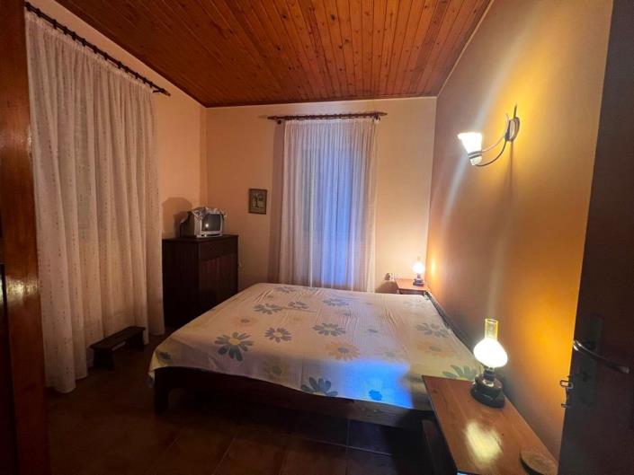 Image No.27-5 Bed Maisonette for sale