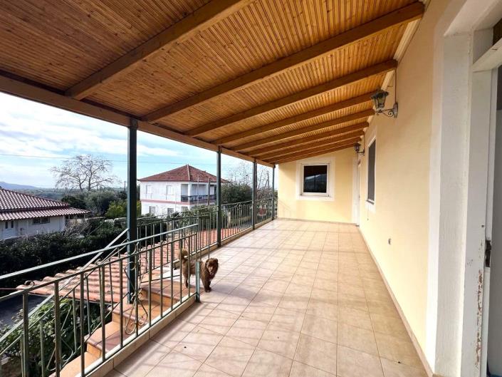 Image No.18-4 Bed House for sale