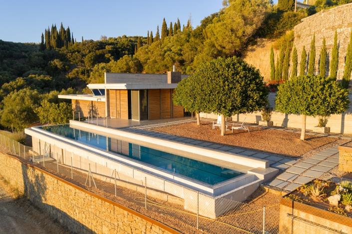 Image No.6-2 Bed Villa for sale