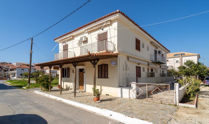 Image No.4-Un hôtel de 11 chambres à vendre à Methoni