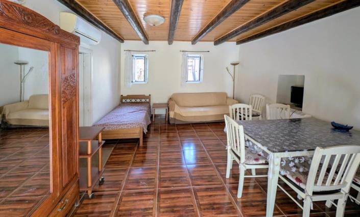 Image No.15-3 Bed Semi-Detached for sale