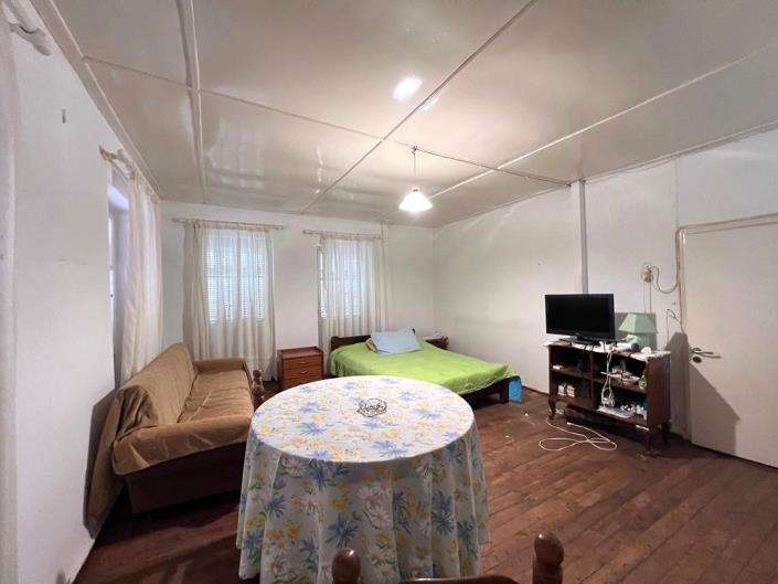 Image No.18-3 Bed Semi-Detached for sale