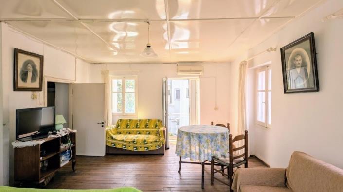 Image No.21-3 Bed Semi-Detached for sale