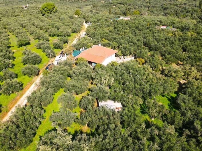 Image No.3-2 Bed Cottage for sale