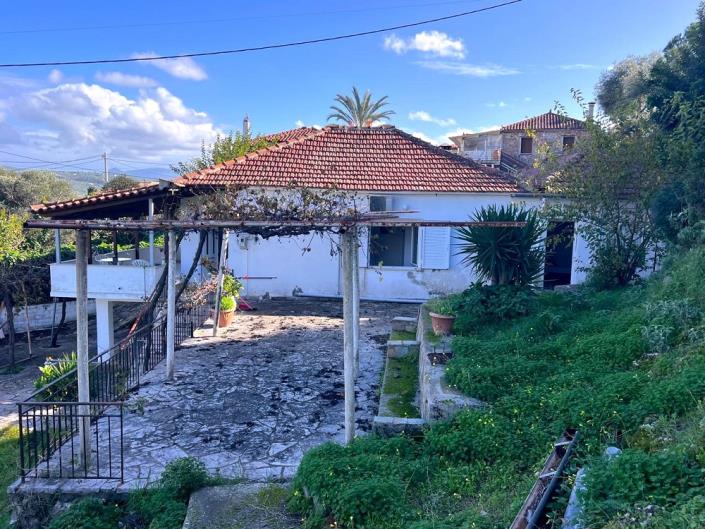 Image No.3-Cottage for sale