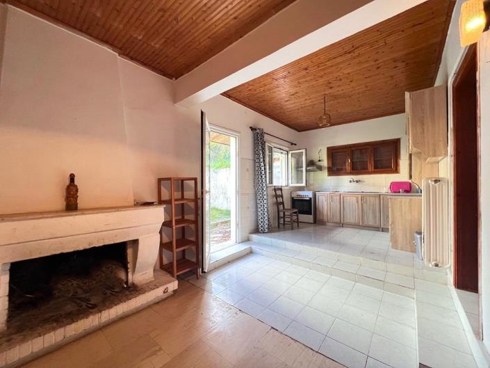 Image No.6-Cottage for sale