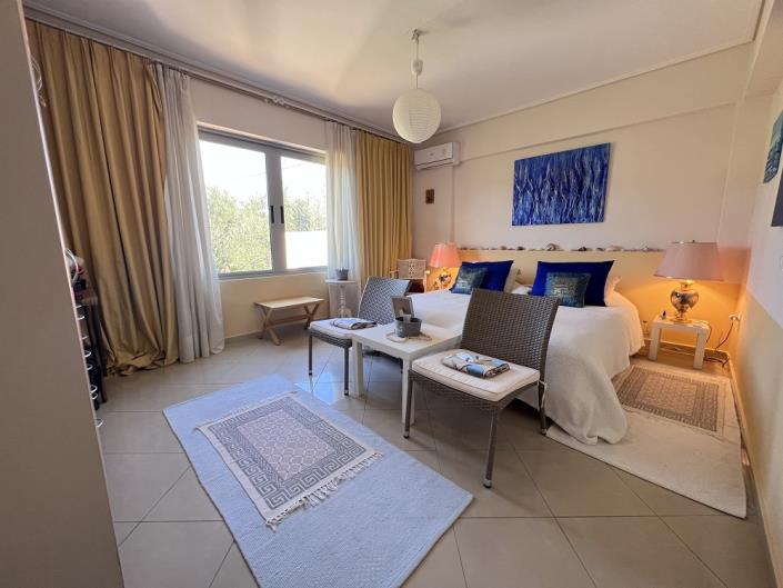 Image No.25-2 Bed Apartment for sale