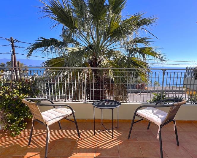 Image No.20-2 Bed Apartment for sale