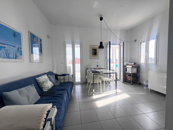 Image No.20-2 Bed House for sale