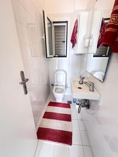 Image No.25-2 Bed House for sale