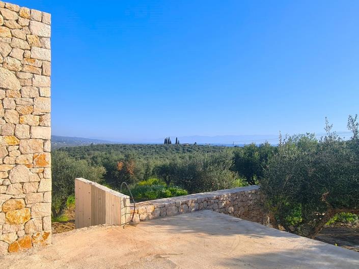 Image No.8-3 Bed House for sale