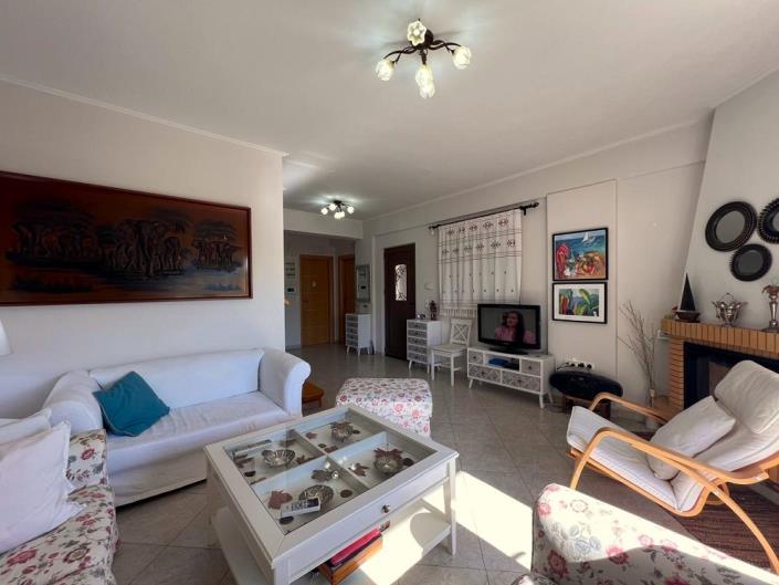 Image No.17-3 Bed House for sale