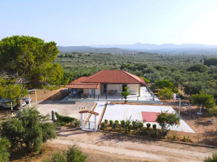 Image No.8-2 Bed House for sale