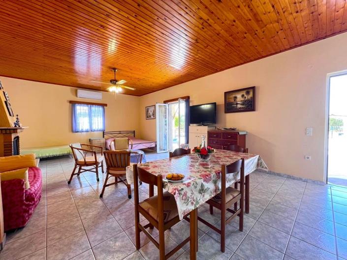 Image No.23-2 Bed House for sale