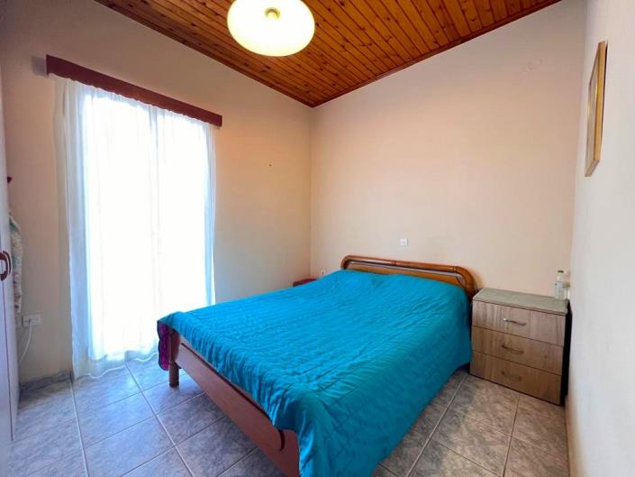 Image No.24-2 Bed House for sale