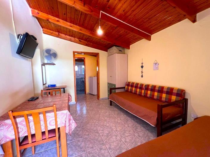 Image No.26-2 Bed House for sale