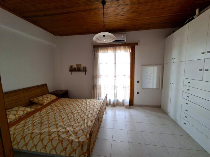 Image No.20-2 Bed House for sale