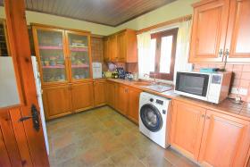 Image No.20-4 Bed House for sale