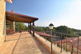 Image No.19-4 Bed House for sale
