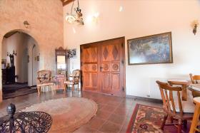 Image No.30-4 Bed House for sale