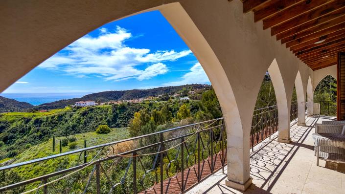 Image No.2-Maison de 4 chambres à vendre à Pissouri
