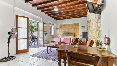 Nicolas---Maria-s-Cottages---17-of-45-