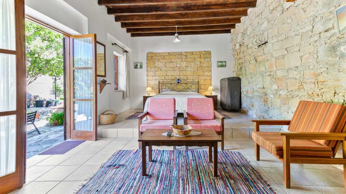 Image No.19-8 Bed Hotel for sale