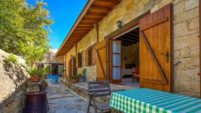 Nicolas---Maria-s-Cottages---21-of-45-