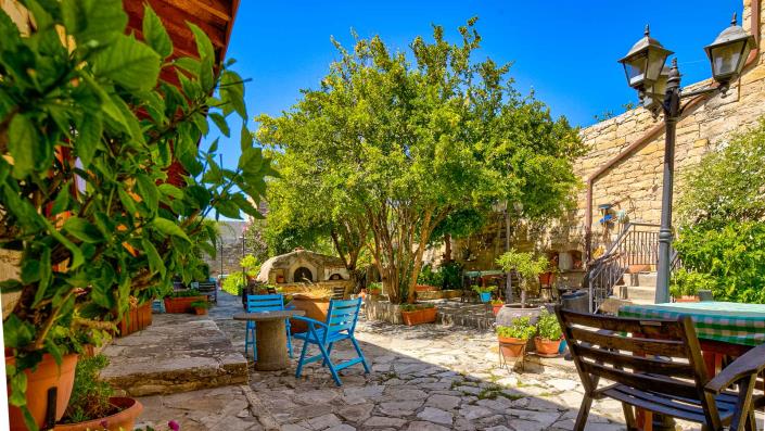 Image No.26-8 Bed Hotel for sale