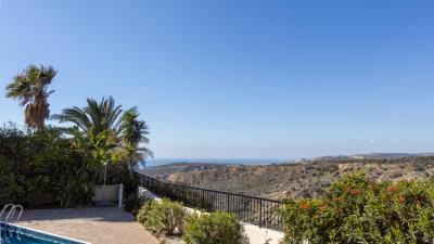 2-Bedroom-2-Bathroom-Apartment-for-sale-in-Aphrodite-Hills--Paphos--Cyprus-_-Comark-Estates-125