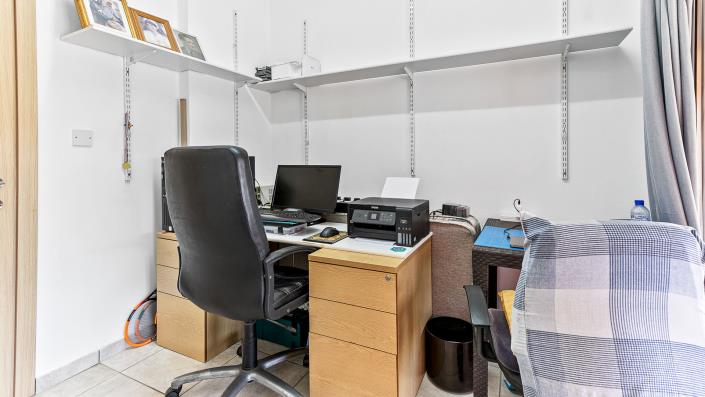 Image No.10-4 Bed Villa / Detached for sale