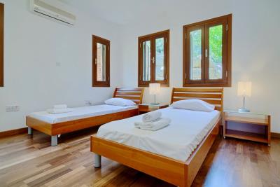 QZ02---Aphrodite-Hills-Cyprus-Holiday-Sun-Apartment--12-
