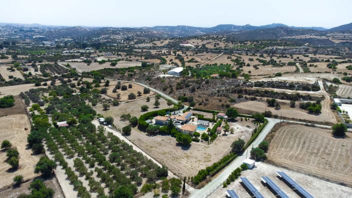 Image No.9-6 Bed Villa / Detached for sale