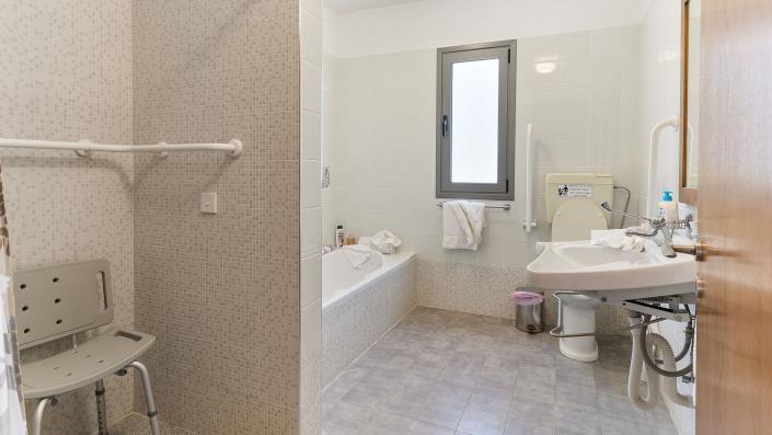 Image No.23-6 Bed Villa / Detached for sale